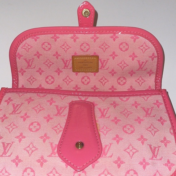 SOLD~Pink Mary Kate Monogram Pouch - Picture 5 of 16